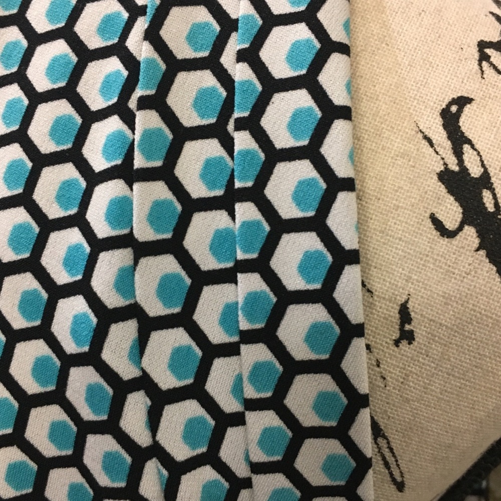 EUC WORTHINGTON Awesome Styled Top - Picture 6 of 10